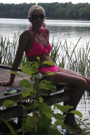 Monique - rencontre-Cougar-Vierzon