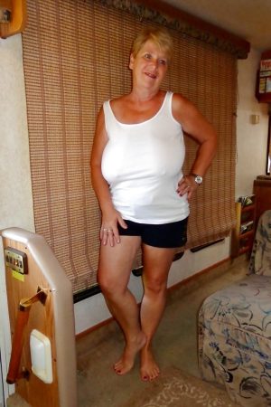 Valérie - rencontre-Dominatrice-Dunkerque