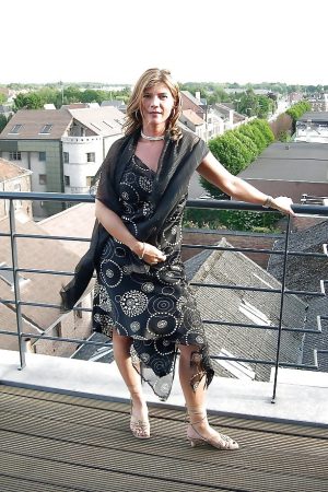 Véronique - rencontre-Dominatrice-Paris