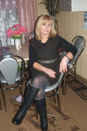 Françoise - rencontre-Dominatrice-Perpignan