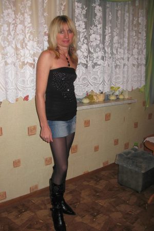 Yveline - rencontre-Dominatrice-Rennes