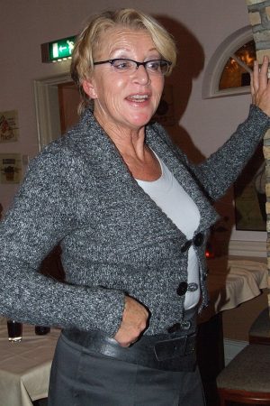 Après 61 ans, un besoin nouveau Élisabeth - rencontre-Cougar-Levallois-Perret