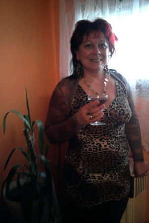 Tania - rencontre-Cougar-Mérignac