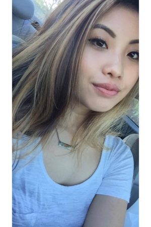 Une pipelette dans le genre Kaori - rencontre-Dominatrice-Saint-Nazaire