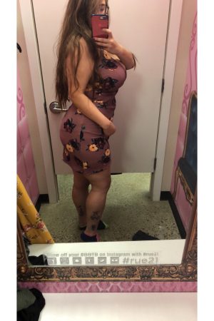 Chaud bouillant pour une aventure torride ! Juliette - rencontre-Teen-Courbevoie