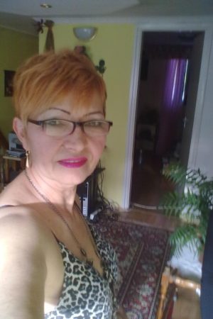 59 ans, en rogne et en manque de soumises Hortense - rencontre-Cougar-Beauvais