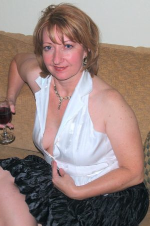 3h du mat’ et 15 min à toi Véronique - rencontre-MILF-Toulouse