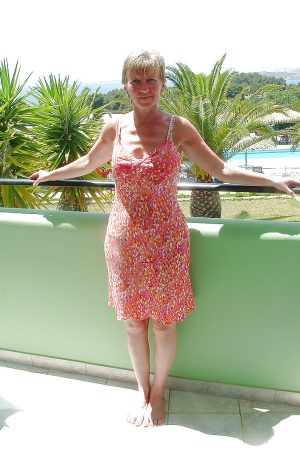 Chose mes soumis comme du personnel Cristelle - rencontre-Dominatrice-Toulon