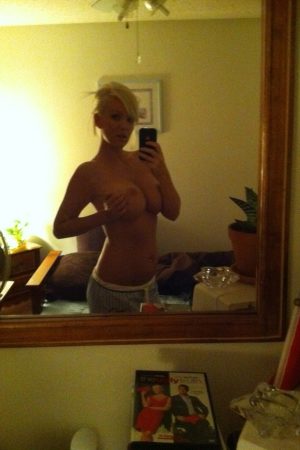 33 ans, cherche mec à dresser cet été Hélène - rencontre-Milf-Saint-Herblain
