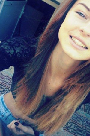 Entre deux rendez-vous, envie de jouer 😉 Sabrina - rencontre-Teen-Sartrouville