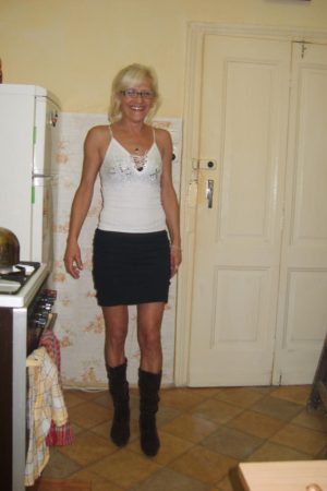 Cécile - rencontre-BDSM-Strasbourg