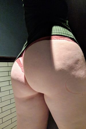 Castratrice, autoritaire, brutale Yasmine - rencontre-Teen-Colomiers